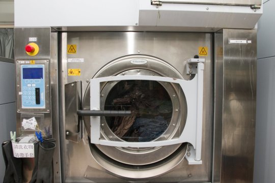 「心悅洗衣」的洗衣設備均從歐洲進口，並配合臭氧洗衣，加強消毒功效。