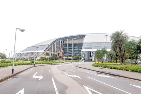 為籌辦2005年東亞運動會政府於2000年考慮興建澳門東亞運動會體育館俗稱「澳門蛋」作為東亞運主場館。