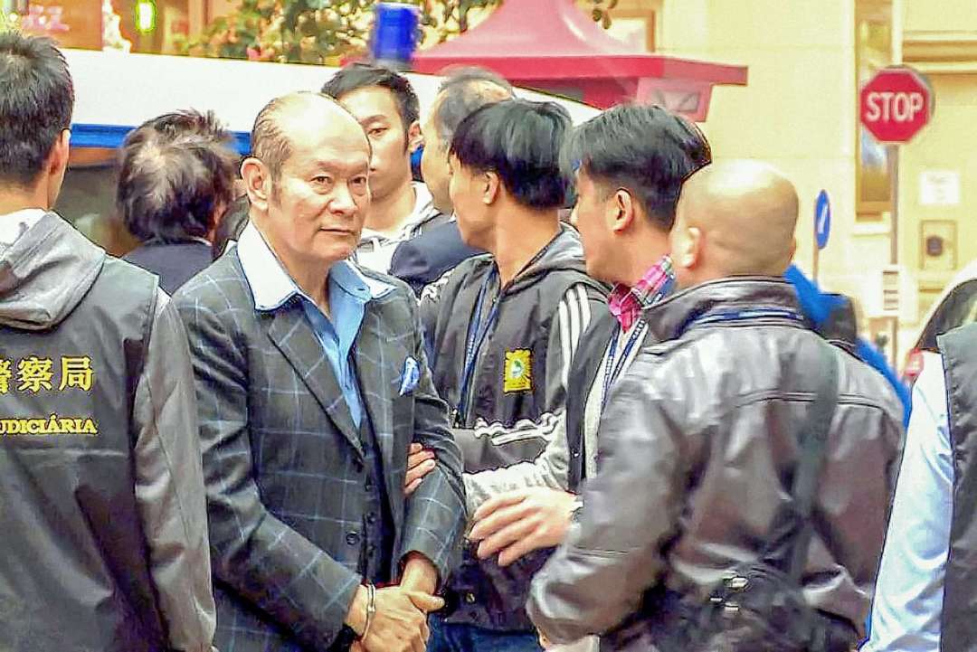 「沙圈案」102名涉案人中包括被指是集團主腦的「賭王」親侄何猷倫。2015年1月，司警直搗葡京「沙圈」，搗破回歸以來最大型的操控賣淫集團，當時新上任保安司的黃少澤被指「新官上任三把火」，此案亦被視為黃少澤上任兩年來的「代表作」。資料圖片